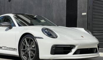 Porsche 911 Carrera T 2024 full