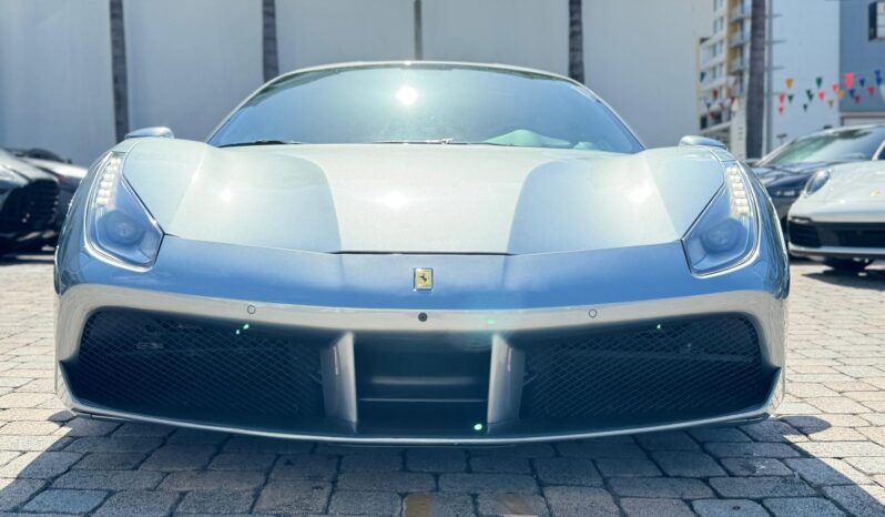 2016 Ferrari 488 GTB full