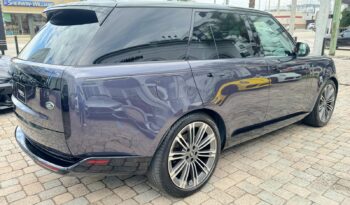 2023 Land Rover Range Rover SE full