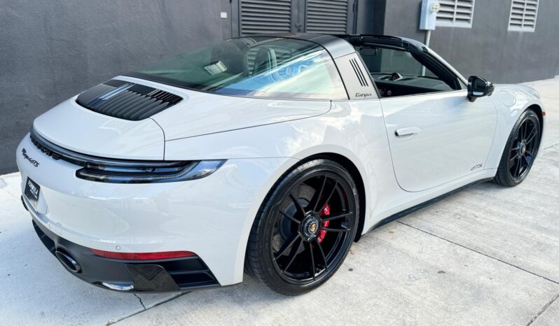 2024 Porsche 911 Targa 4 GTS full