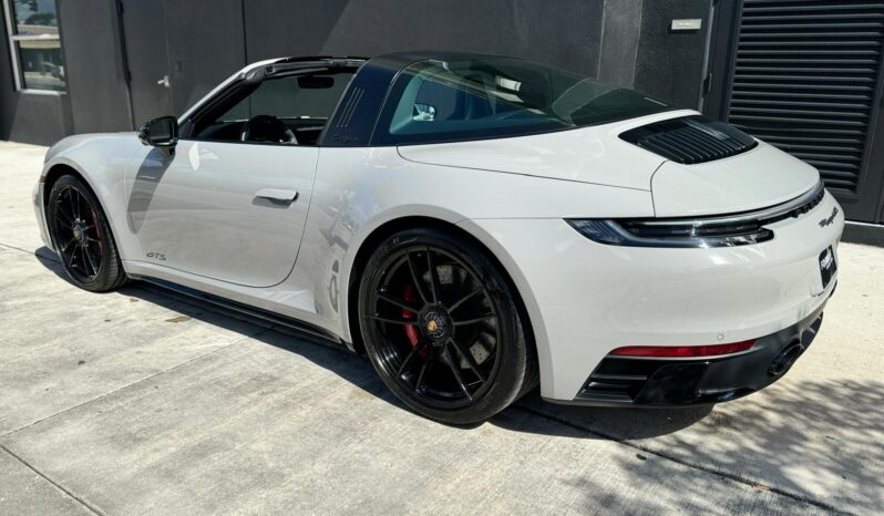 2024 Porsche 911 Targa 4 GTS full