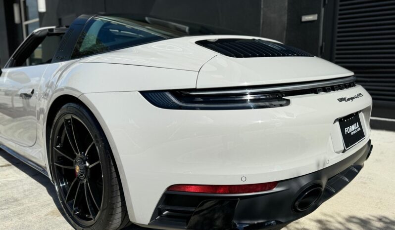 2024 Porsche 911 Targa 4 GTS full