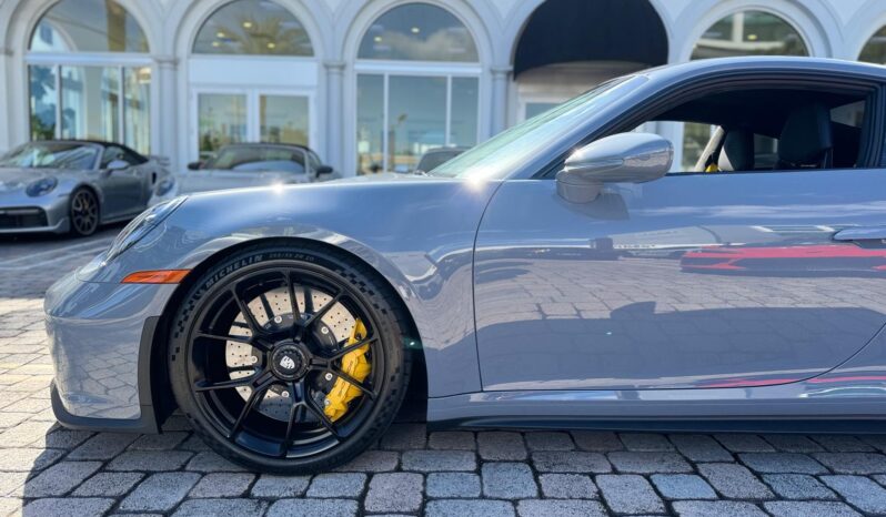 2023 Porsche 911 GT3 w/Touring Package full