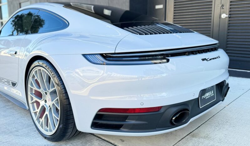 2024 Porsche 911 Carrera 4S full