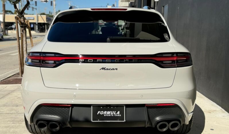 2024 Porsche Macan full