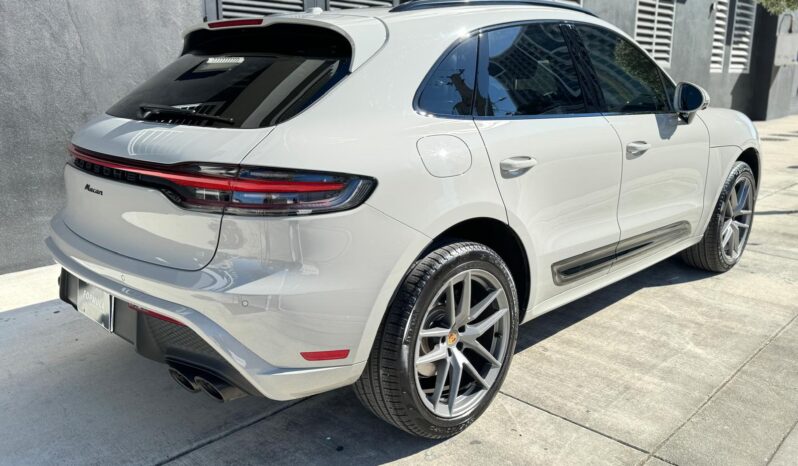 2024 Porsche Macan full