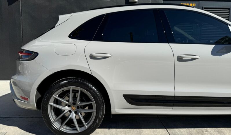 2024 Porsche Macan full