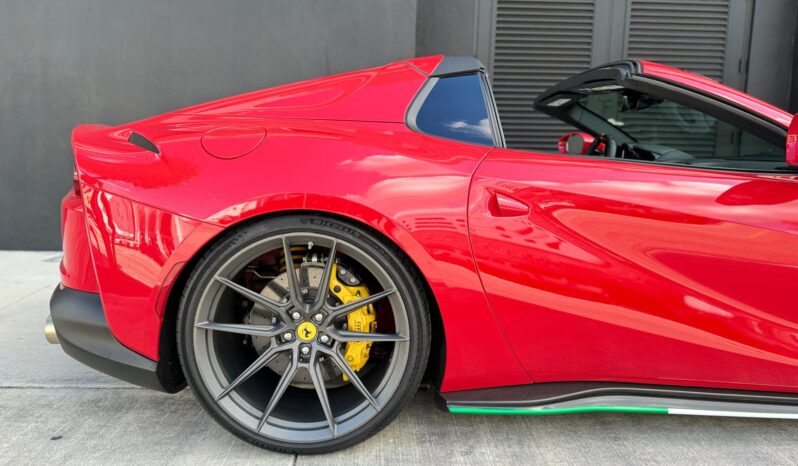 2022 Ferrari 812 GTS full