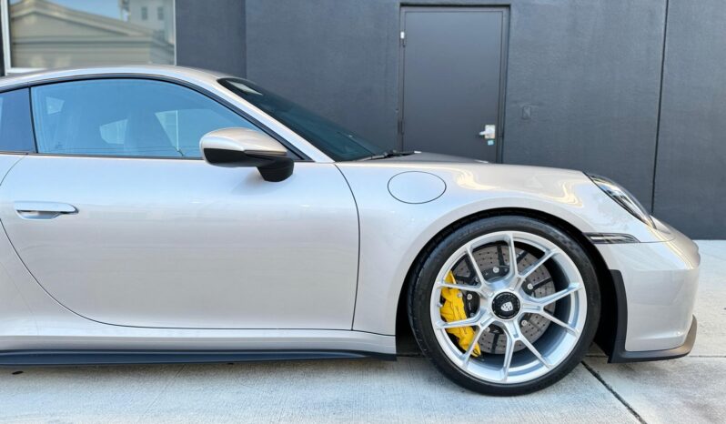 2023 Porsche 911 GT3 w/Touring Package full