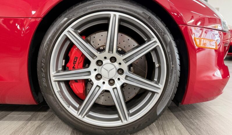 2012 Mercedes-Benz SLS AMG full