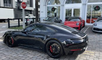 2022 Porsche 911 Carrera GTS full