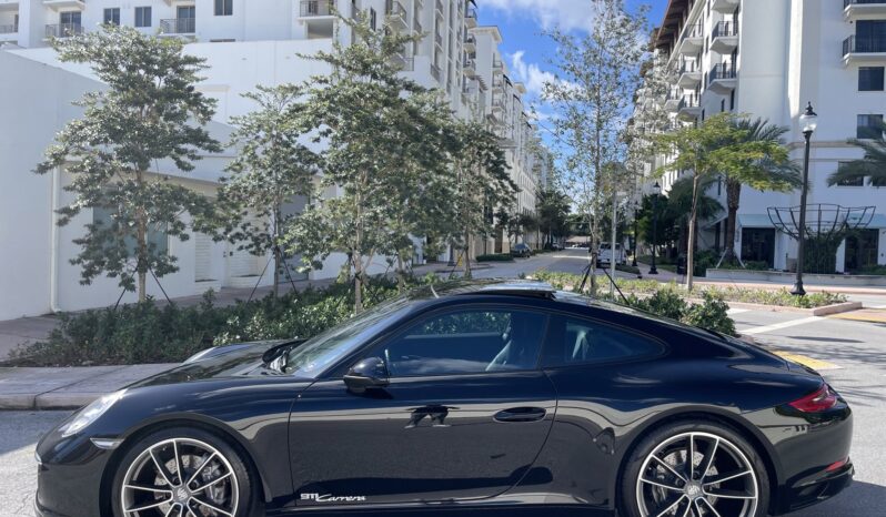 2019 Porsche 911 Carrera full