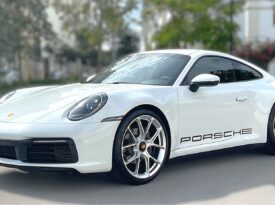 2023 Porsche 911 Carrera