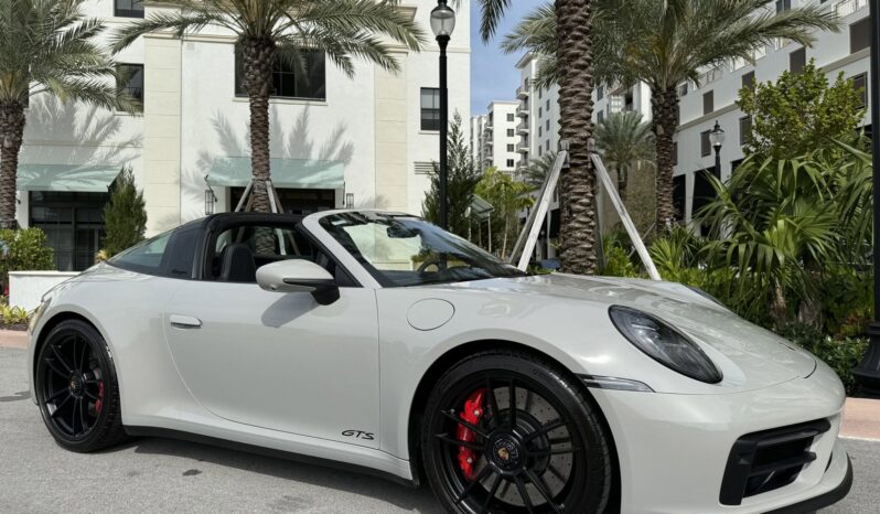 2024 Porsche 911 Targa 4 GTS full