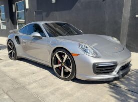 2017 Porsche 911 Turbo