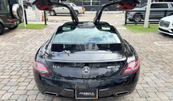 2011 Mercedes-Benz SLS AMG full