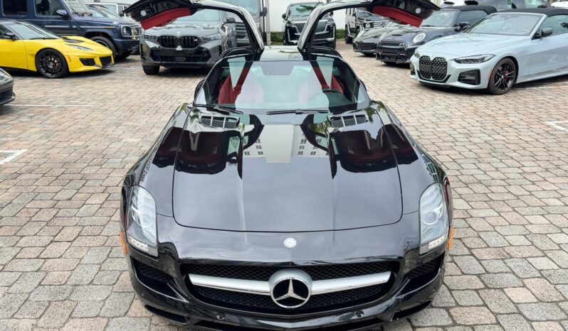 2011 Mercedes-Benz SLS AMG full