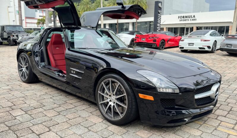 2011 Mercedes-Benz SLS AMG full