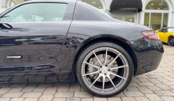 2011 Mercedes-Benz SLS AMG full