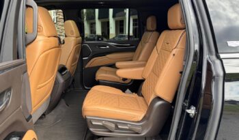 2022 Cadillac Escalade ESV Premium Luxury full