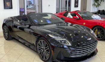 2024 Aston Martin DB12 Volante full