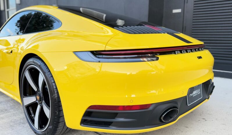 2022 Porsche 911 Carrera full