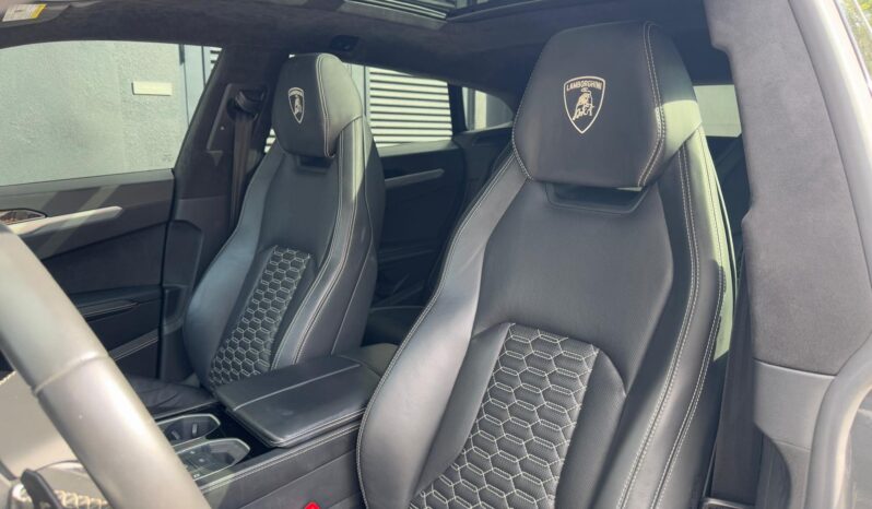 2019 Lamborghini Urus full