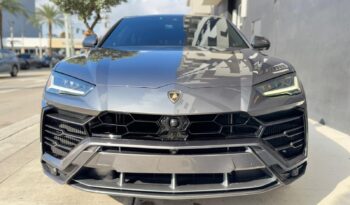 2019 Lamborghini Urus full