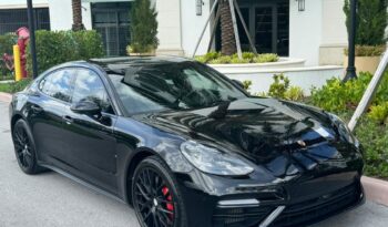 2017 Porsche Panamera Turbo full