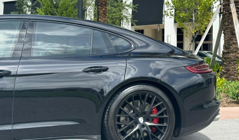 2017 Porsche Panamera Turbo full