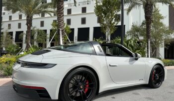 2024 Porsche 911 Targa 4 GTS full