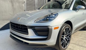 2022 Porsche Macan full