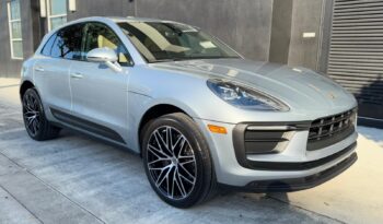 2022 Porsche Macan full