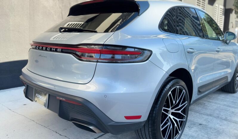 2022 Porsche Macan full