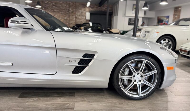 2012 Mercedes-Benz SLS AMG full