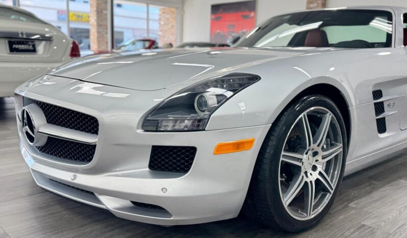 2012 Mercedes-Benz SLS AMG full