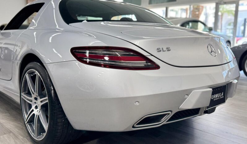 2012 Mercedes-Benz SLS AMG full