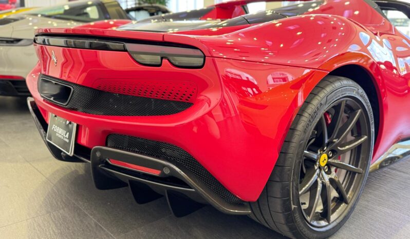 2025 Ferrari 296 GTS full