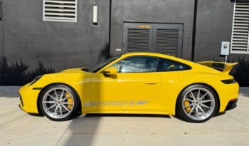 2022 Porsche 911 Carrera GTS full