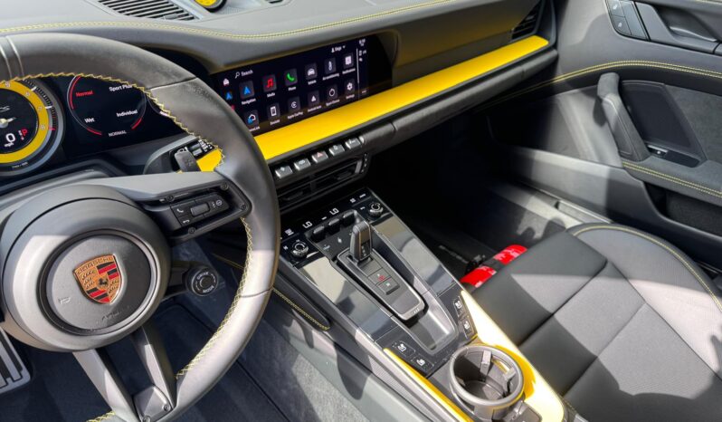 2022 Porsche 911 Carrera GTS full