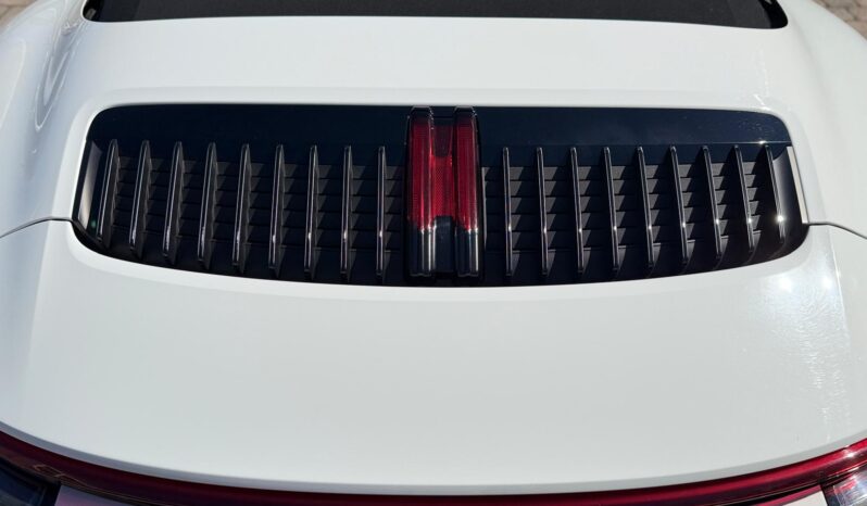 2023 Porsche 911 Carrera Cabriolet full