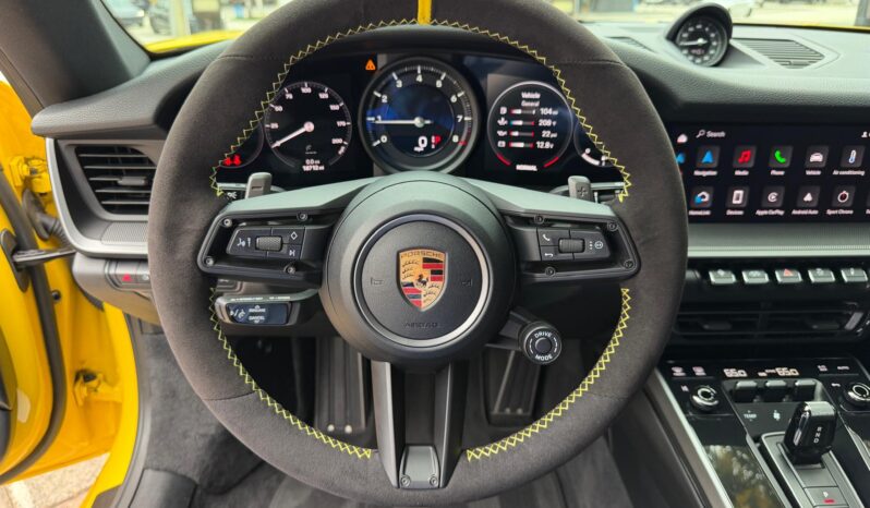 2022 Porsche 911 Carrera full