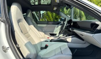 2022 Porsche 911 Carrera full