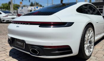 2022 Porsche 911 Carrera full