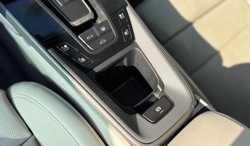 2022 Porsche 911 Carrera full