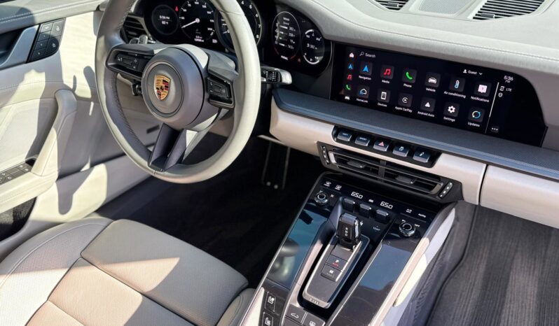 2022 Porsche 911 Carrera full