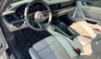 2022 Porsche 911 Carrera full