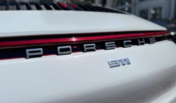 2022 Porsche 911 Carrera full