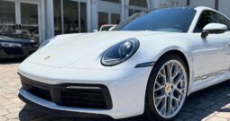 2022 Porsche 911 Carrera