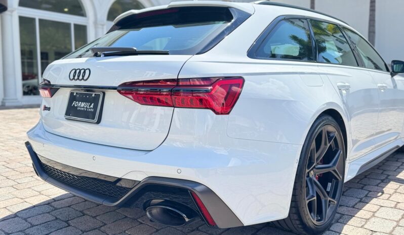 2024 Audi RS 6 Avant 4.0T quattro performance full